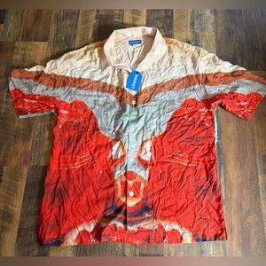 Market Studios “Entertainment” Button Up